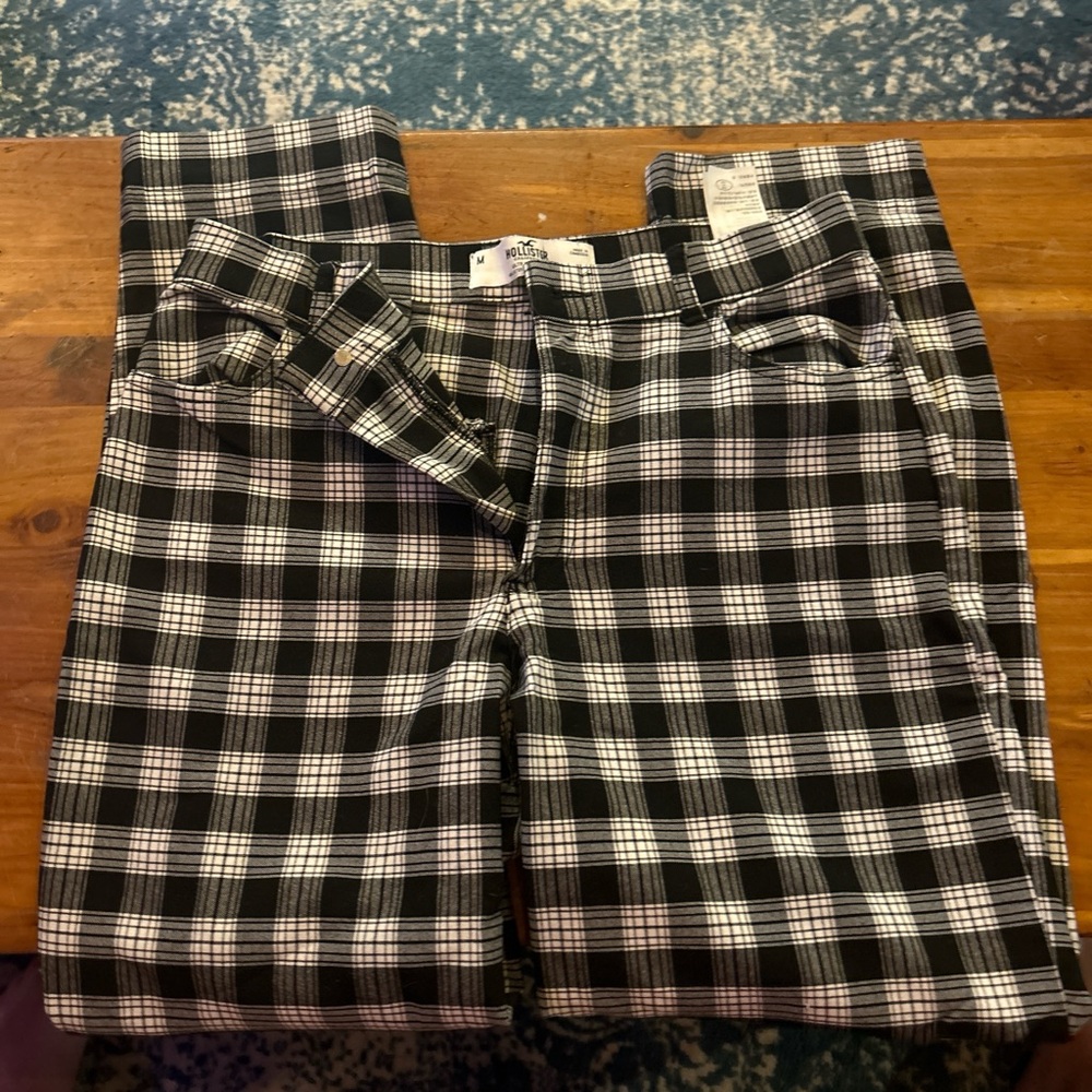 Hollister trousers